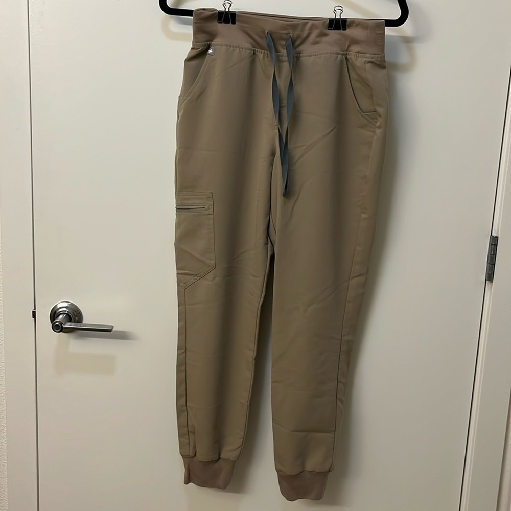 figs scrubs. high waisted joggers